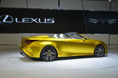 Lexus LF-C2 Los Angeles (2014) - picture 8 of 10