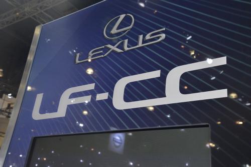 Lexus LF-CC Los Angeles (2012) - picture 17 of 17