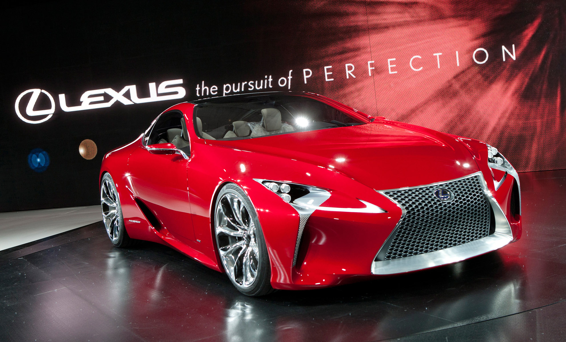 Lexus LF-LC Hybrid Concept Detroit