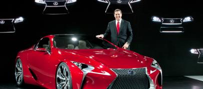 Lexus LF-LC Hybrid Concept Detroit (2012) - picture 4 of 6
