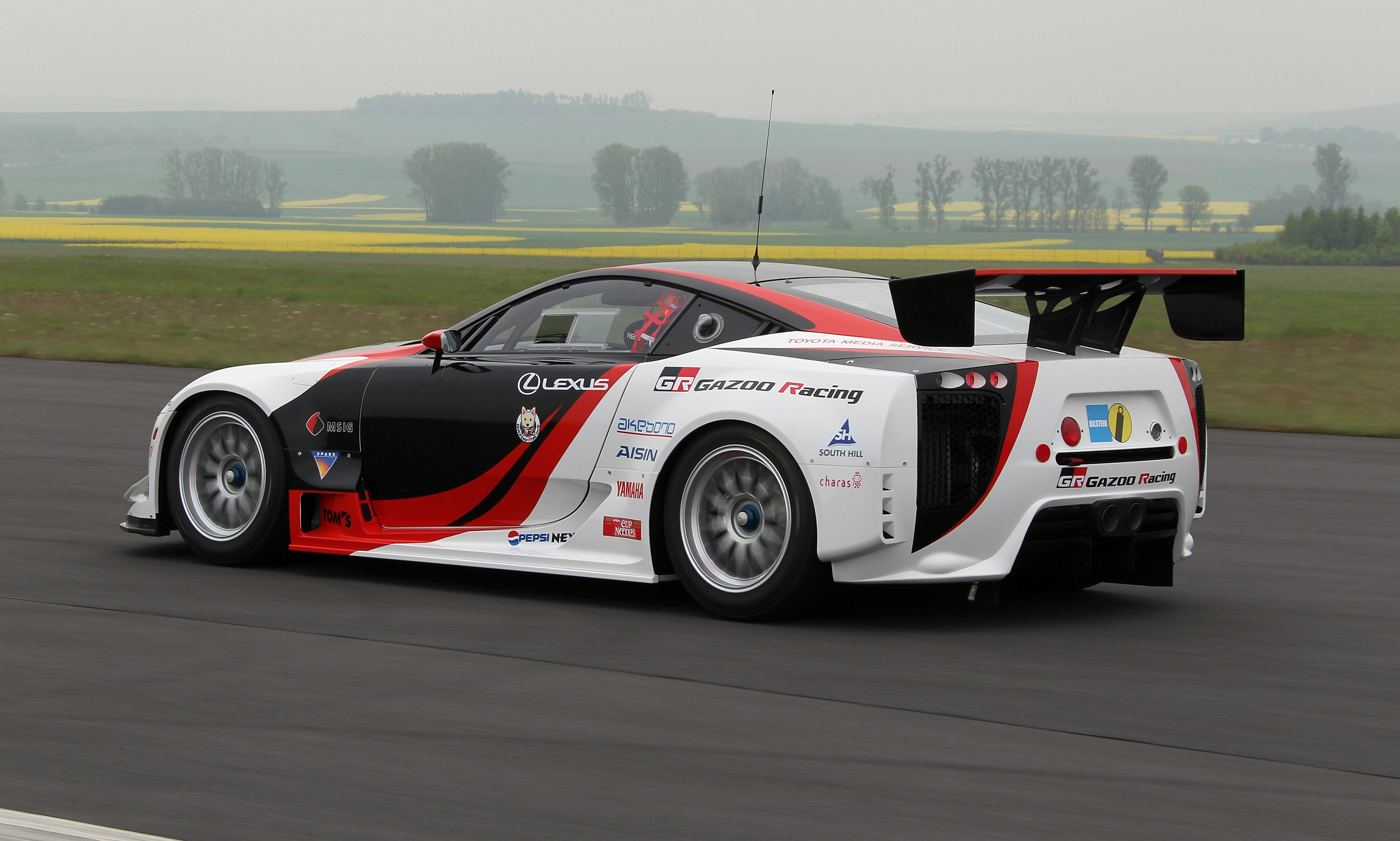 Lexus LFA Gazoo Racing