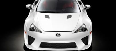 Lexus LFA (2011) - picture 4 of 27
