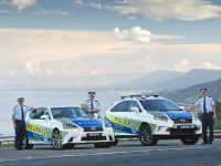 Lexus Police Hi-Vis Hybrids (2014) - picture 3 of 5