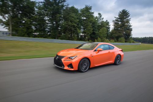 Lexus RC F (2015) - picture 1 of 3