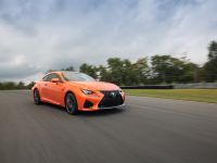 Lexus RC F (2015) - picture 2 of 3