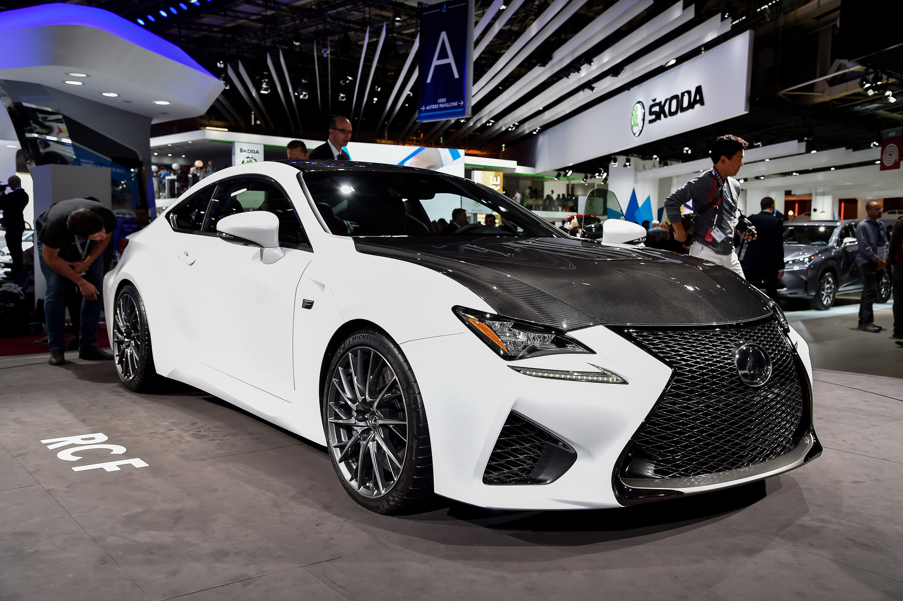 Lexus RC F Paris