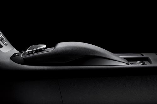 Lexus RX 450h F Sport (2013) - picture 8 of 10