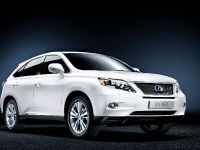 Lexus RX 450h (2010) - picture 1 of 13