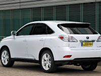 Lexus RX 450h (2010) - picture 8 of 13