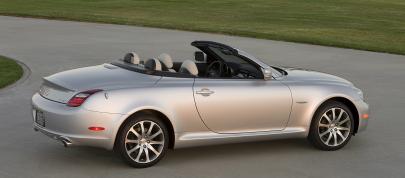 Lexus SC430 Pebble Edition (2009) - picture 4 of 8