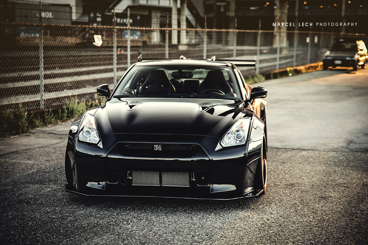 Liberty Walk Nissan GTR