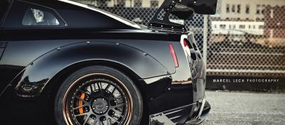 Liberty Walk Nissan GTR (2014) - picture 20 of 25