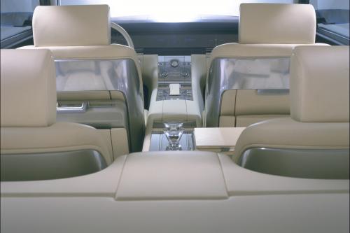 Lincoln Continental Concept (2002) - picture 16 of 23