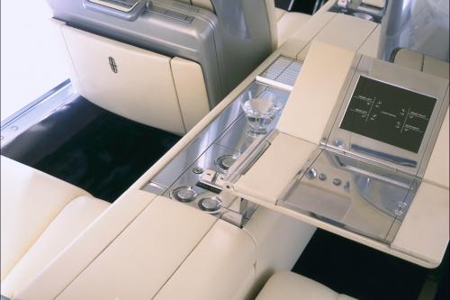 Lincoln Continental Concept (2002) - picture 17 of 23