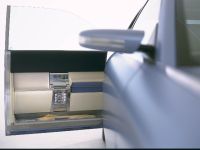 Lincoln Continental Concept (2002)