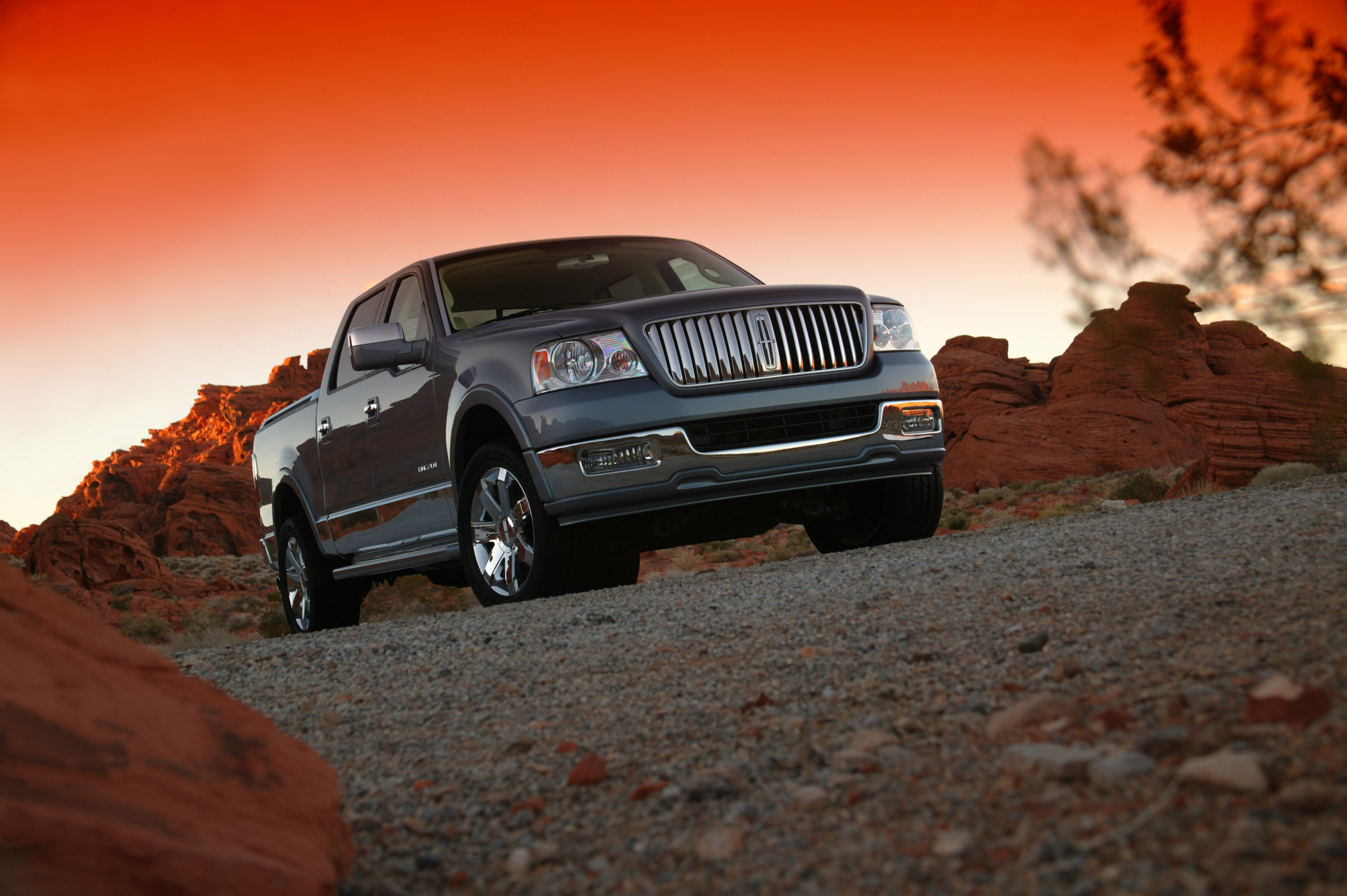 Lincoln Mark LT Concept