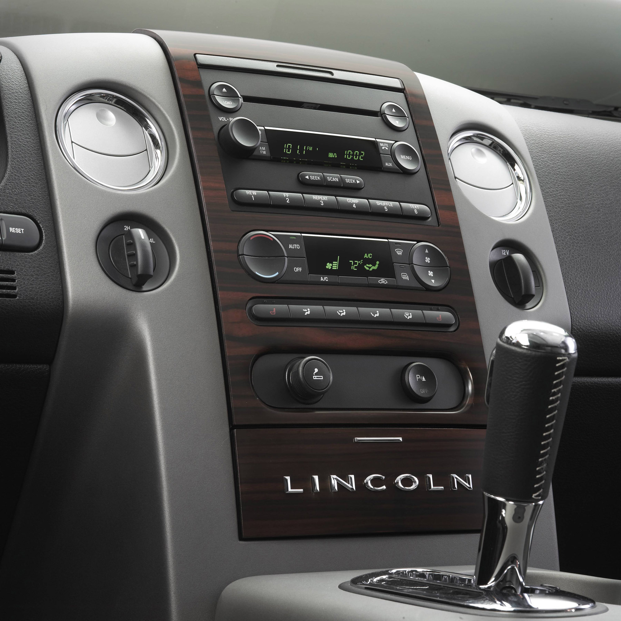 Lincoln Mark LT Concept