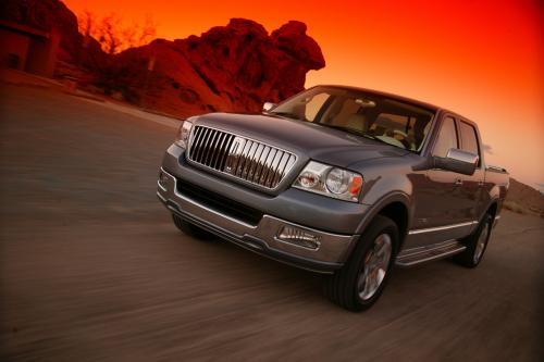 Lincoln Mark LT Concept (2006) - picture 17 of 43