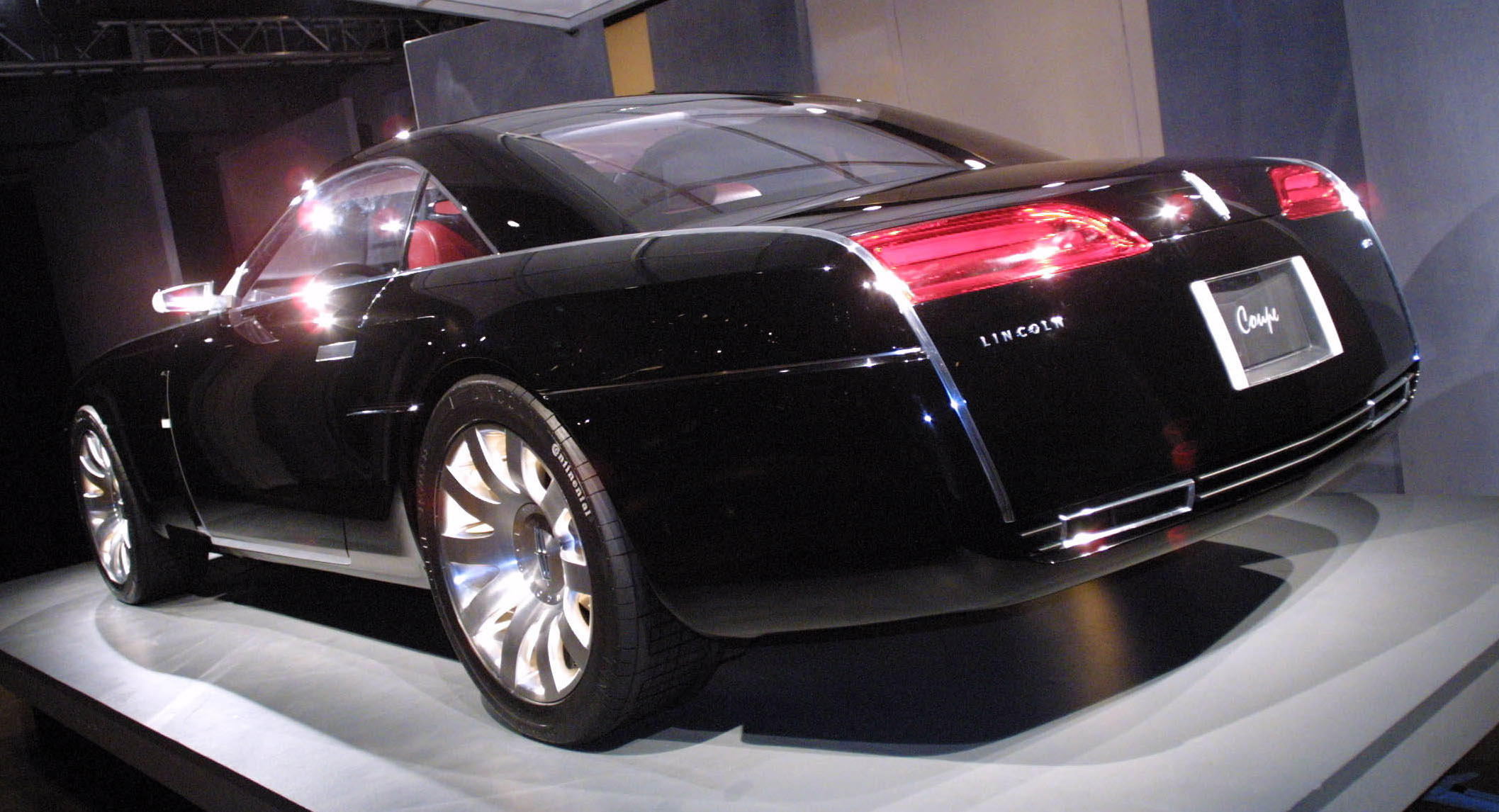 Lincoln MK 9 Concept