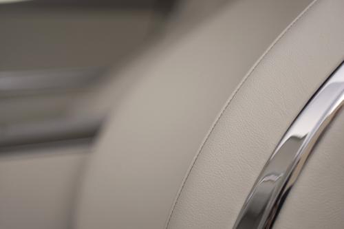 Lincoln MK 9 Concept (2001) - picture 40 of 77