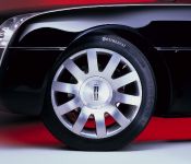 Lincoln MK 9 Concept (2001)