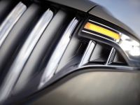 Lincoln MK 9 Concept (2001)