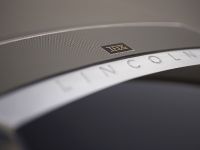 Lincoln MK 9 Concept (2001) - picture 54 of 77