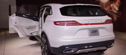 Lincoln MKC Concept New York (2013) - picture 4 of 4