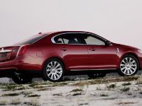 Lincoln MKS (2010) - picture 2 of 10