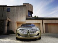 Lincoln MKT Concept (2009) - picture 2 of 17