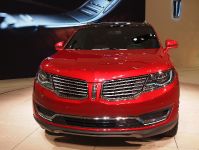 Lincoln MKX Detroit (2015) - picture 2 of 3