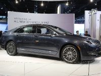 Lincoln MKZ Chicago (2013) - picture 2 of 2