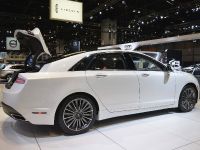 Lincoln MKZ Chicago (2015) - picture 3 of 3