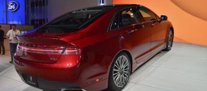 Lincoln MKZ Los Angeles (2012) - picture 4 of 5