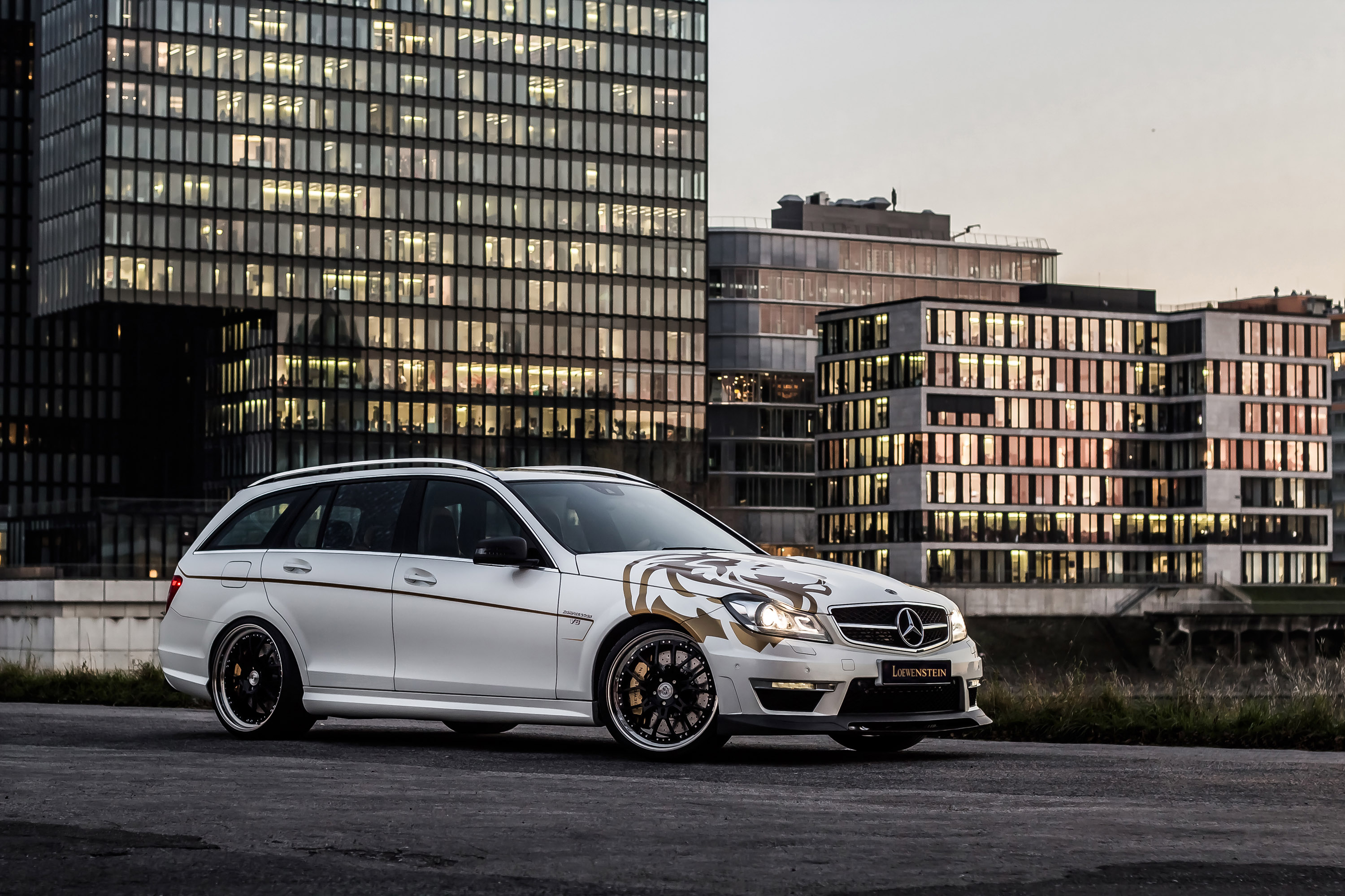 Loewenstein LM63-700 Mercedes-Benz C63 AMG