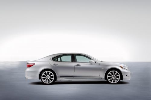 Lorinser Lexus LS460 (2009) - picture 1 of 12