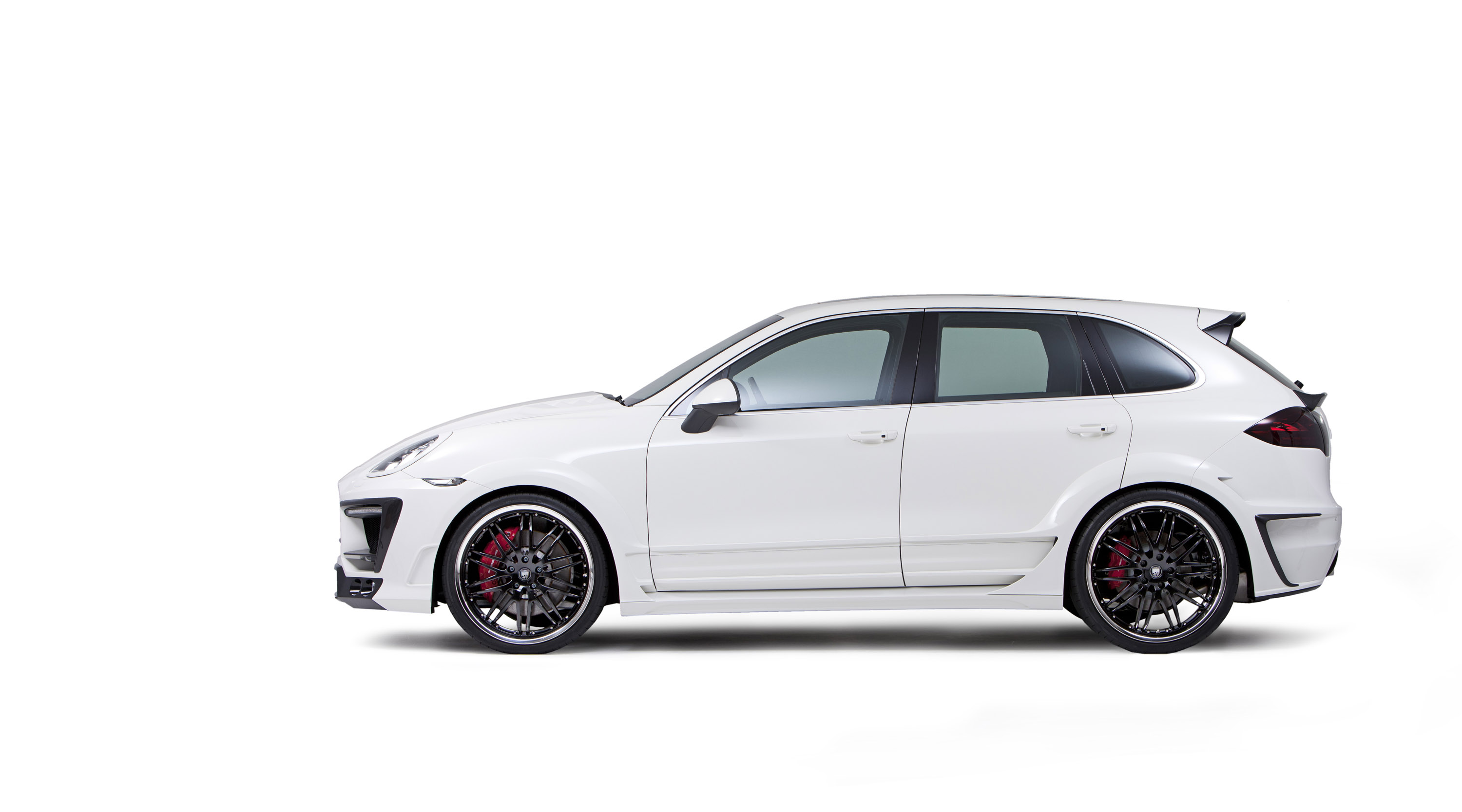 LUMMA Porsche Cayenne CLR 558 GT