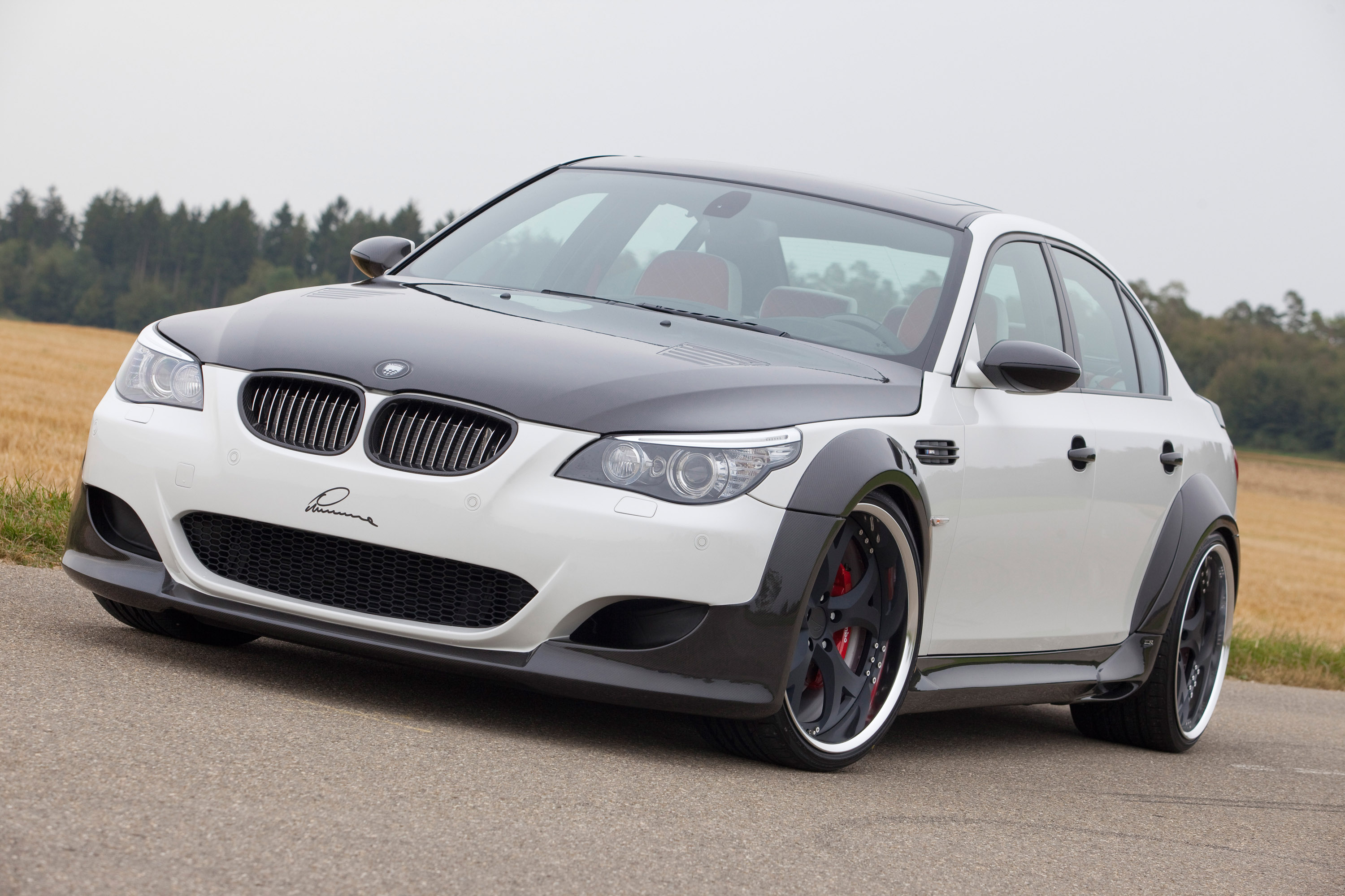 LUMMA BMW M5 CLR 730 RS