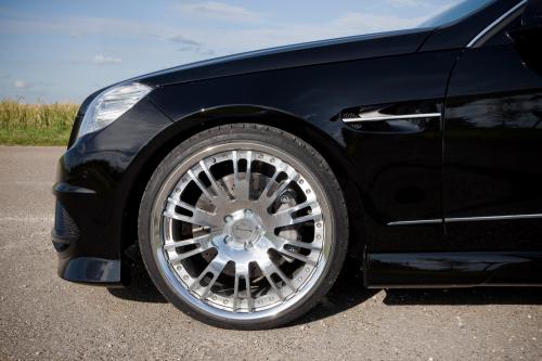 LUMMA Design Mercedes-Benz E 50 CLR (2009) - picture 9 of 20