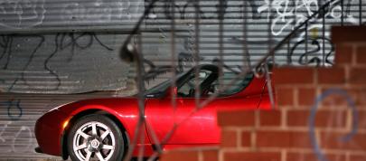 Magna Sues Tesla Over Unpaid Bill (2008) - picture 4 of 11