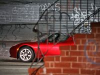 Magna sues Tesla over unpaid bill (2008)