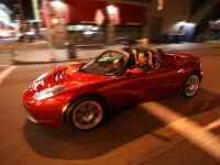 Magna sues Tesla over unpaid bill (2008)