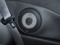 Magnat Chevrolet Camaro Audio (2012)