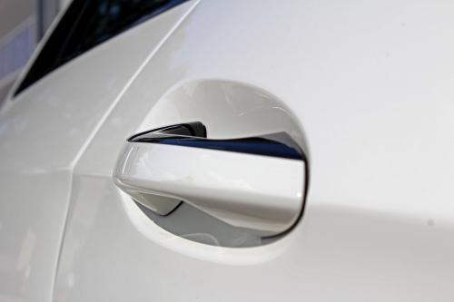 M&D Exclusive Cardesign Mercedes-Benz E500 Coupe (2013) - picture 9 of 13