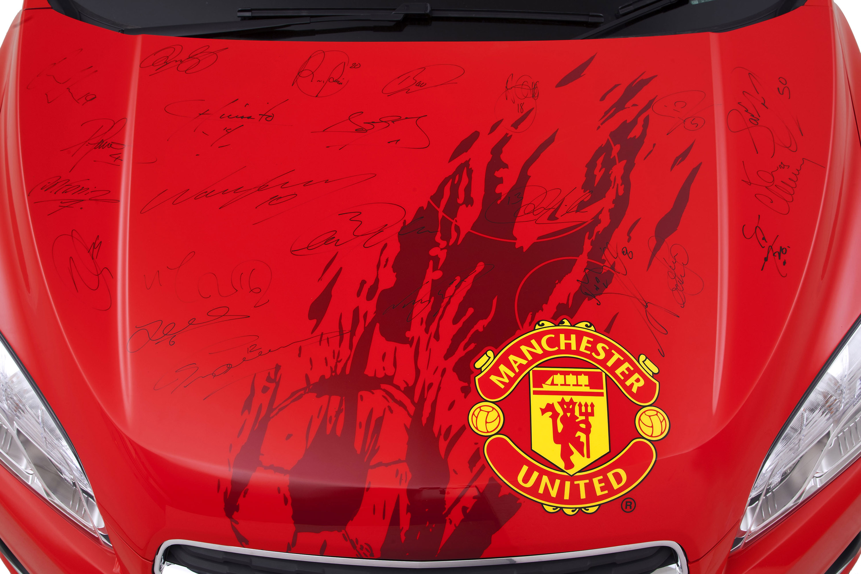 Manchester United Chevrolet Trax