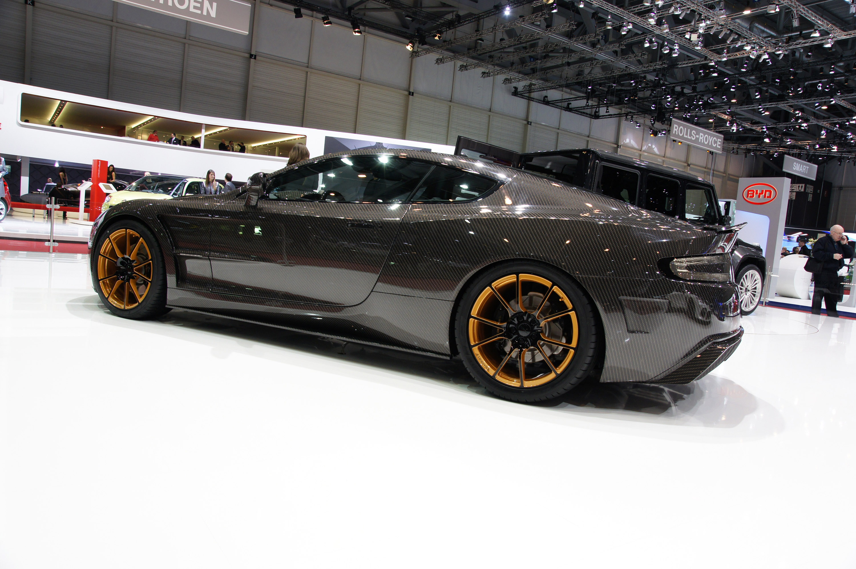 Mansory Cyrus Aston Martin DB9 Geneva