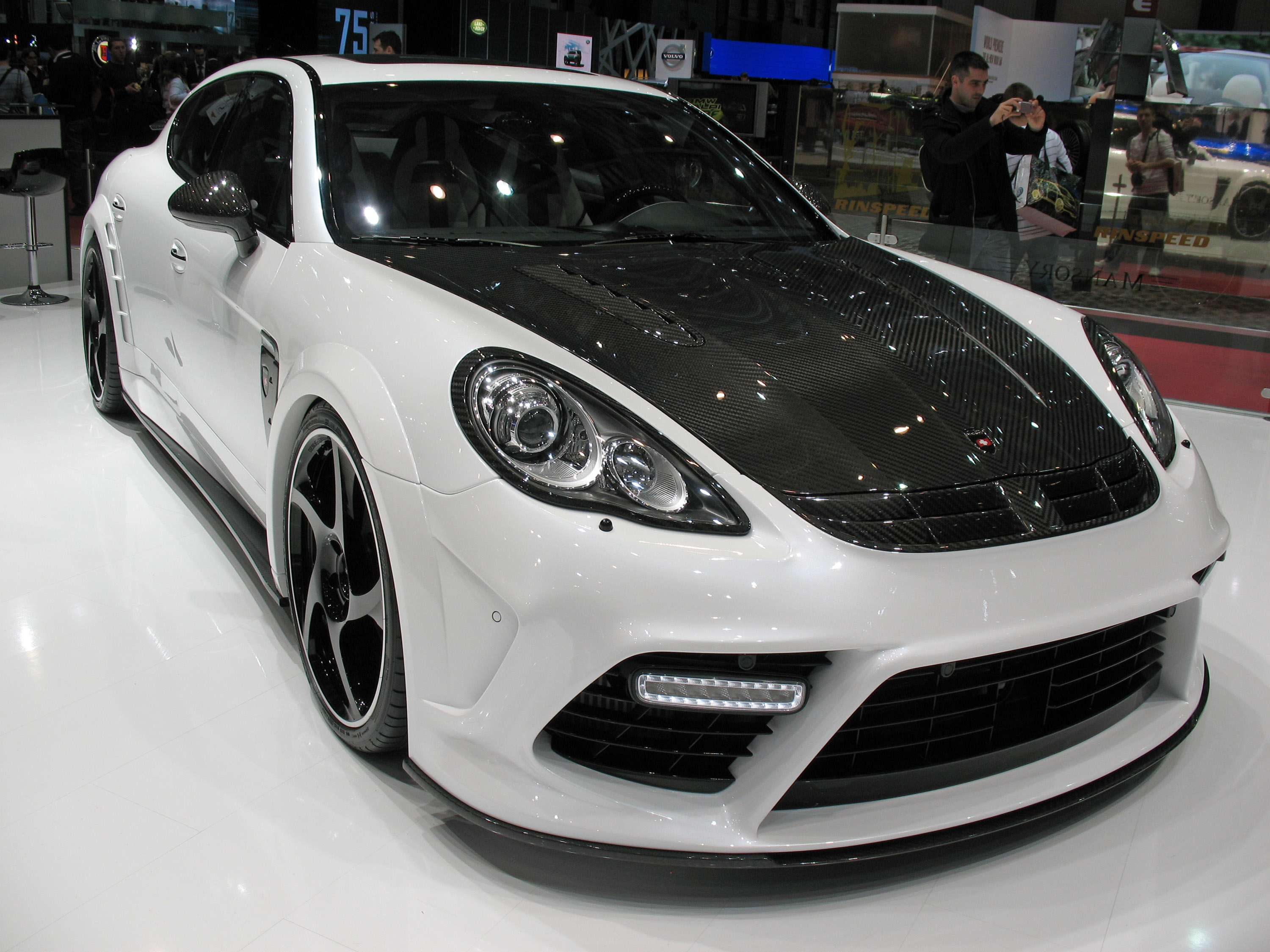 MANSORY Porsche Panamera Geneva