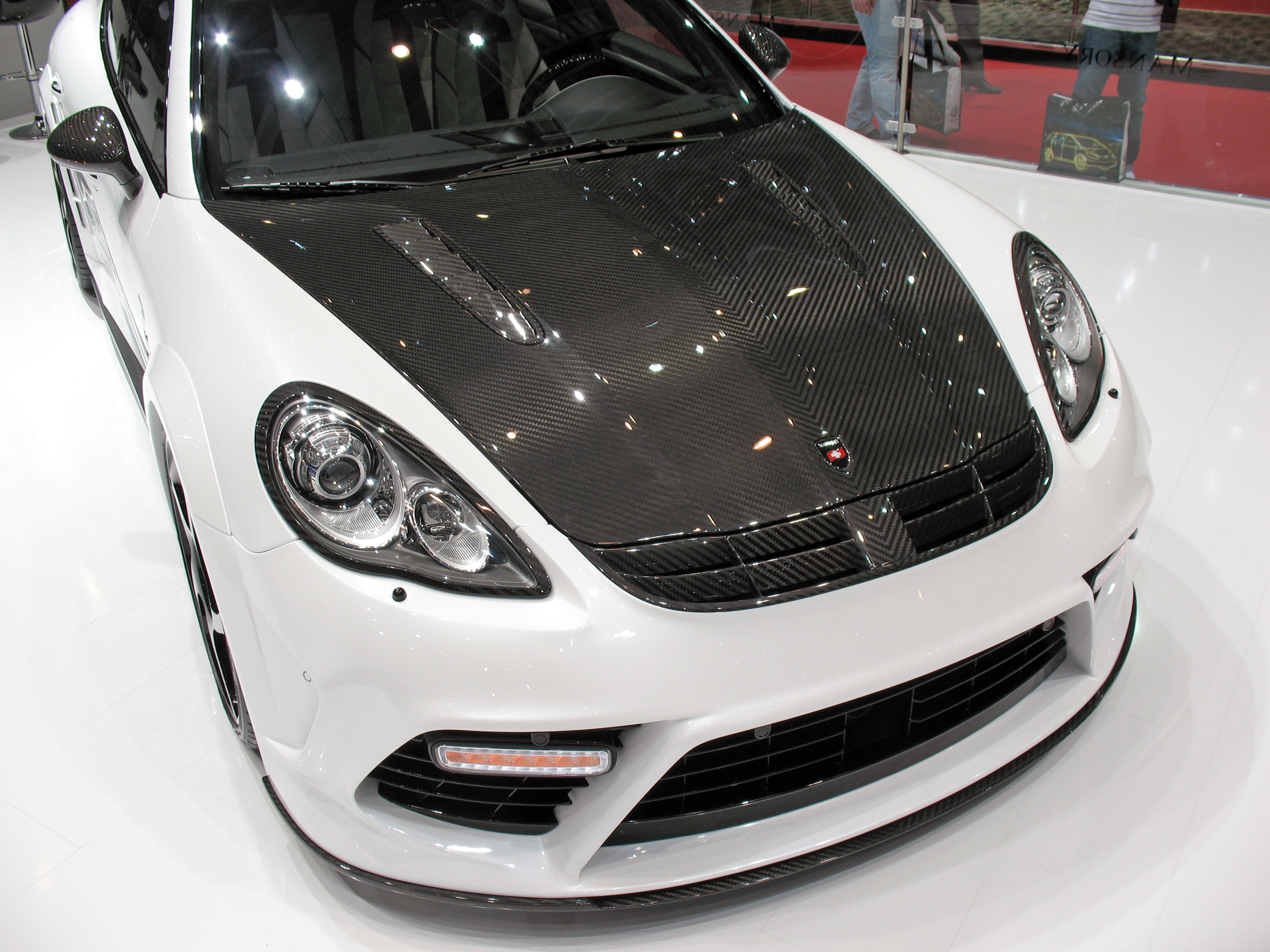 MANSORY Porsche Panamera Geneva