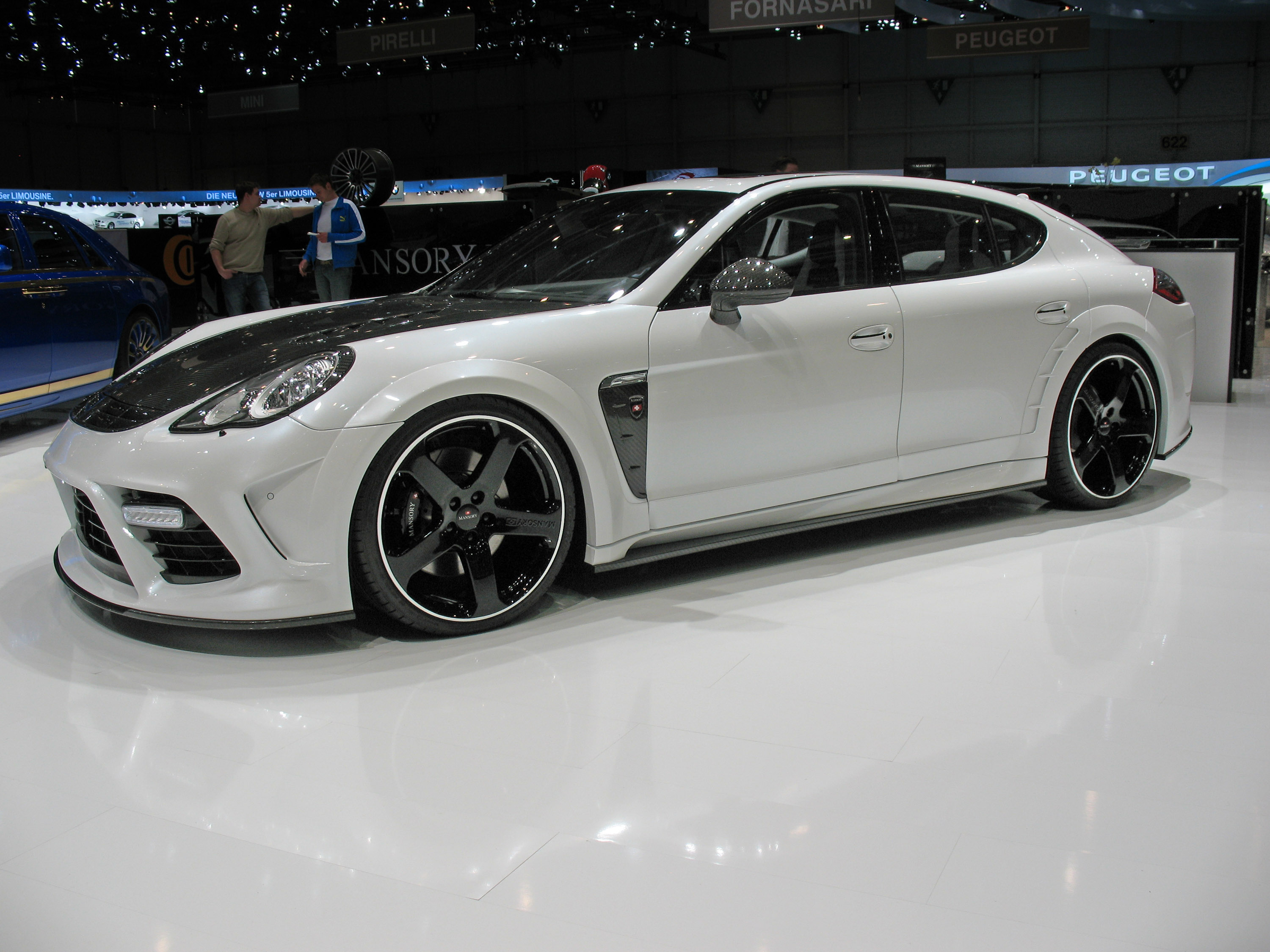 MANSORY Porsche Panamera Geneva