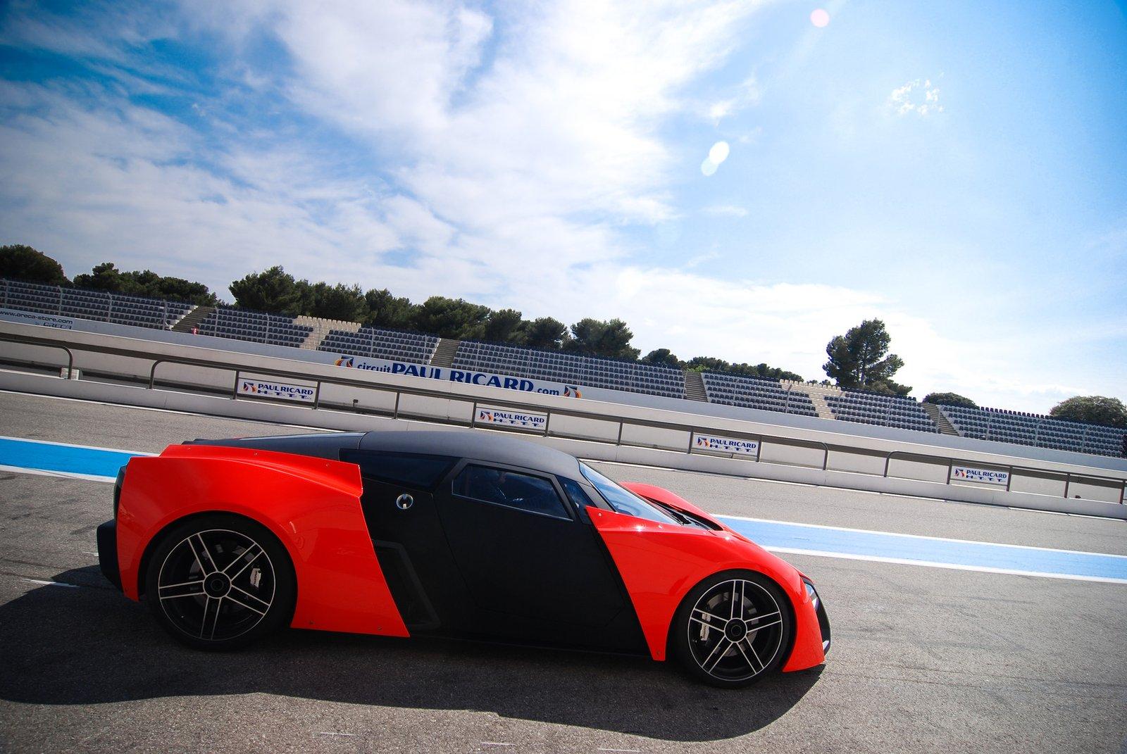 Marussia B1 & B2